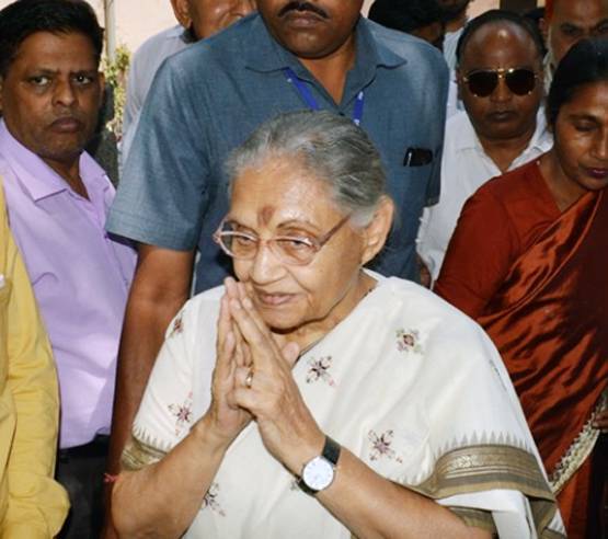 शीला दीक्षित ने ससुर से सीखे सियासी गुर, मिरांडा हाउस से की थी पढ़ाई