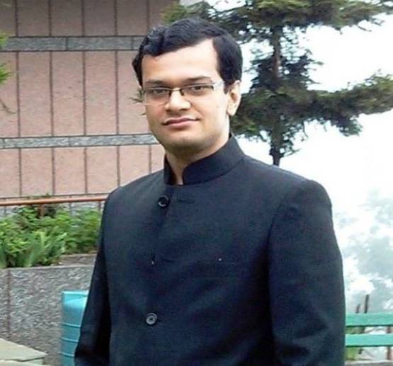 ये हैं कम उम्र के वो IAS जिनके परिवारों ने उनके लिए किए ऐसे बड़े काम - Education AajTak