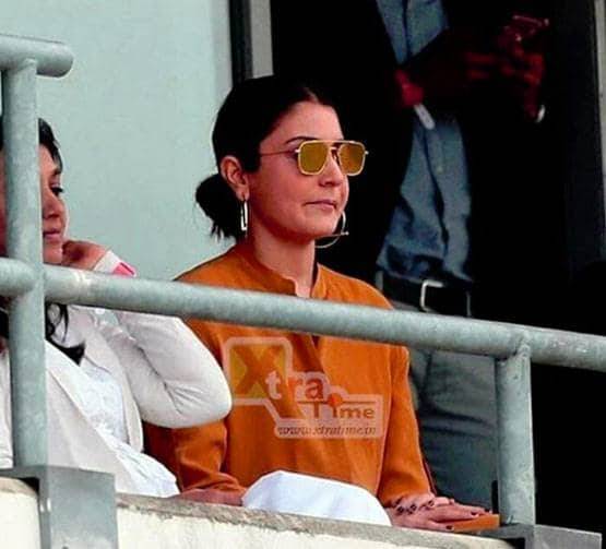 वर्ल्ड कप मैच में दूर रहीं कोहली-रोहित की पत्नियां, फैंस हुए हैरान