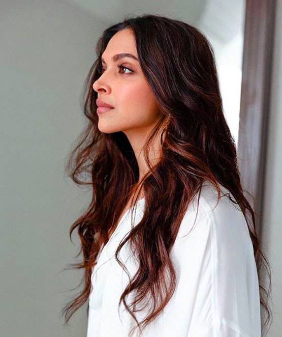 किसके साथ विंबलडन का फाइनल देखने पहुंचीं दीपिका पादुकोण? हर तरफ चर्चा