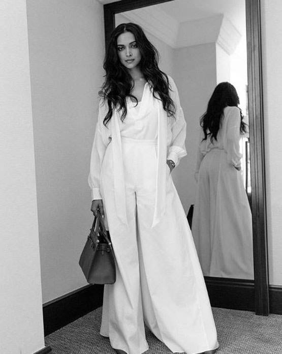 किसके साथ विंबलडन का फाइनल देखने पहुंचीं दीपिका पादुकोण? हर तरफ चर्चा