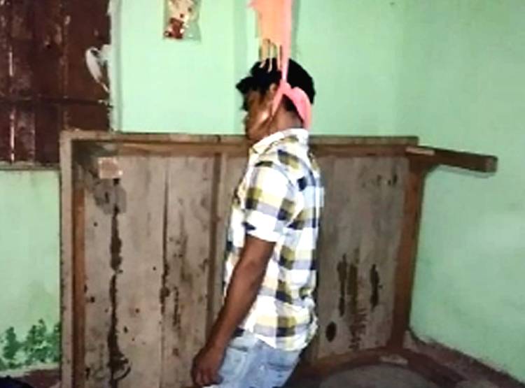 बक्से में लड़की का शव तो फंदे पर लटका म‍िला लड़का, खुदकुशी या हत्या?