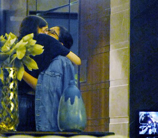 लव रंजन के ऑफिस के बाहर नजर आए दीपिका-रणबीर, पर्दे पर फिर दिखेंगे साथ?