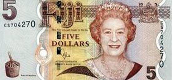 आज भी इन देशों की करेंसी पर छपती है ब्रिटेन की महारानी की तस्वीर, देखें