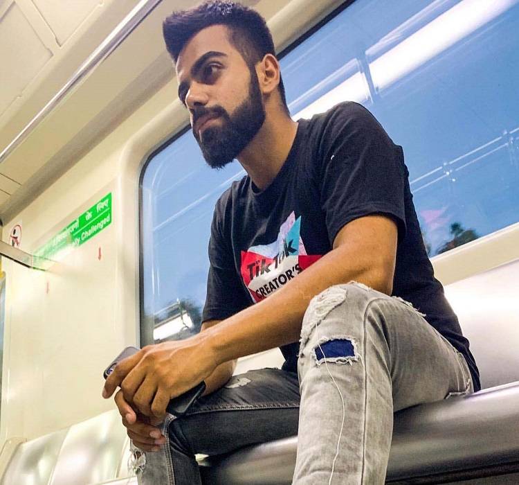 इस 'विराट' ने Tik-Tok पर मचा रखी है धूम, चौंक जाएंगे आप