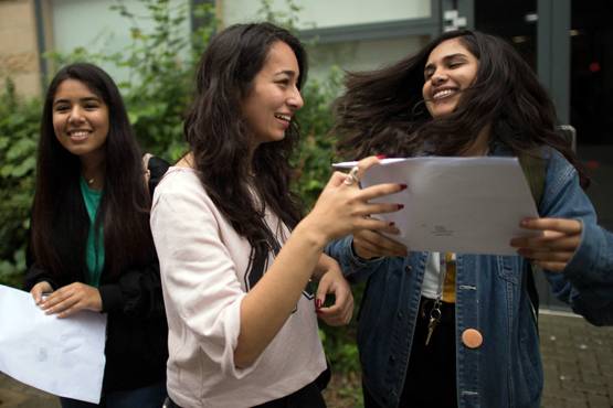 जामिया का सुपर-30, जहां फ्री कोचिंग पाकर बनते हैं IAS