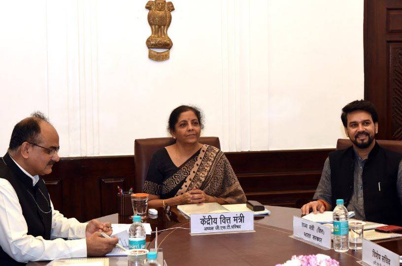 1 अगस्त से खरीदें सस्ती इलेक्ट्रिक कार-बाइक, जानें- कितनी होगी बचत