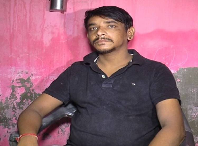 200 करोड़ रु का टैक्स चोर पकड़ने के लिए रेड, मौके पर मिली टपकती हुई छत