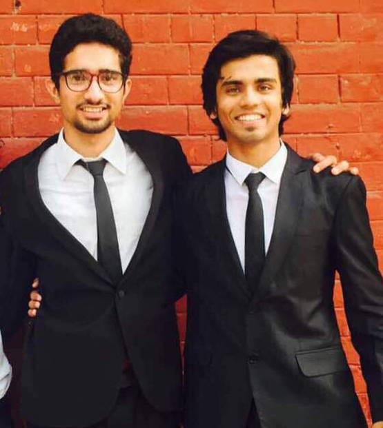 पिता भाई को खोकर भी नहीं टूटा हौसला, पहली कोशिश में IAS बना ये शख्स