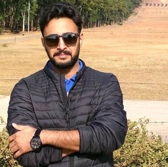 बॉर्डर पर तैनात BSF जवान बना IAS, ये था तैयारी का तरीका