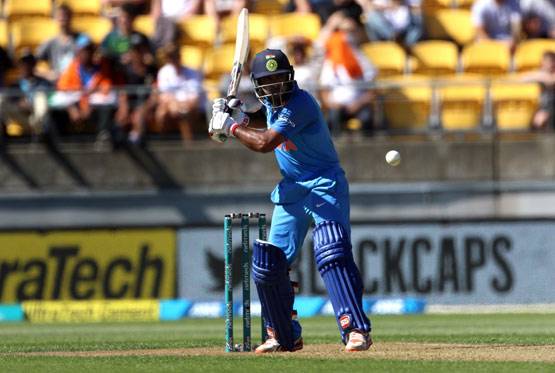 टीम इंडिया का वो 'बिगड़ैल बल्लेबाज' जो हैदराबाद की पूरी टीम लेकर भाग गया था