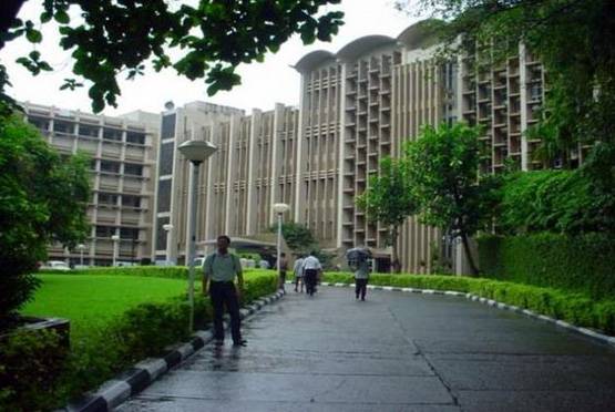 जानें कौन हैं विवेक कुमार, जिन्हें PM मोदी ने बनाया प्राइवेट सेक्रेटरी