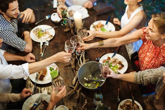 तीन दिन तक चला 'सबसे बड़ा सेक्स फेस्टिवल', महंगे टिकट खरीदकर आए लोग