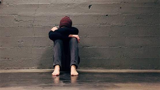 लड़के के रूप में जन्मी थी GF, 9 महीने तक BF से छुपाई बात, ब्रेकअप