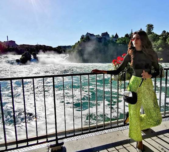 कसौटी...के प्रेरणा और अनुराग स्विस ऐल्प्स में कुछ यूं मना रहे हैं छुट्टियां