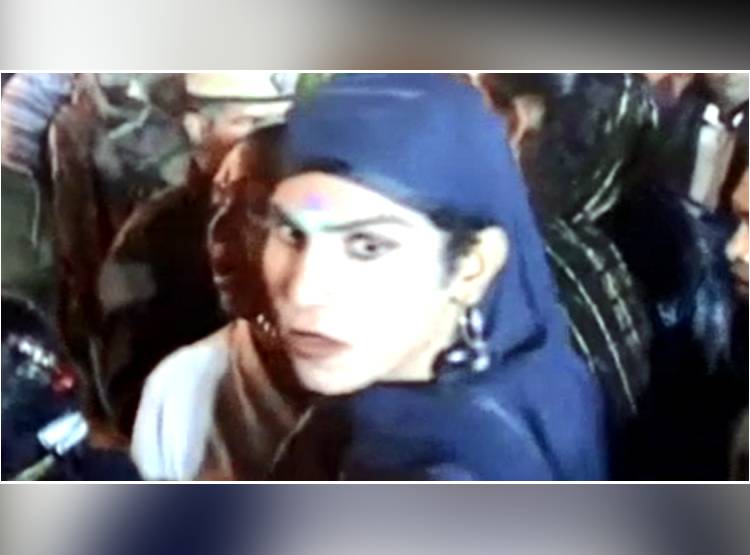 क‍िन्नरों ने काटा था डांसर का प्राइवेट पार्ट, खून से लथपथ छोड़ कर भागे