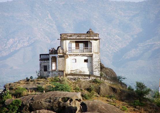 टीम इंडिया की हार का गम है तो टेंशन दूर करने के लिए घूम आएं ये 5 जगह