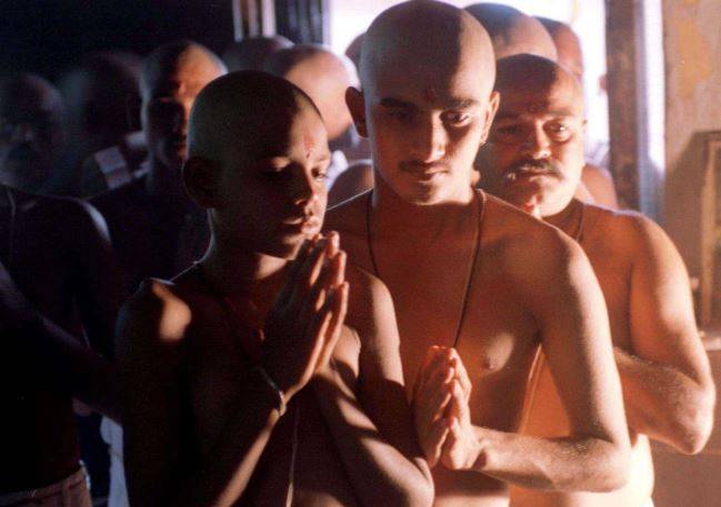 OMG... मंदिर में मुंडन, और फिर उन बालों का करोड़ों में व्यापार!