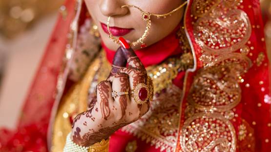 गांव के बॉयफ्रेंड संग भागकर की शादी, हो चुकी थी प्रेग्नेंट, पिता ने की हत्या