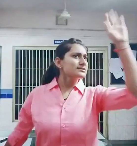 कॉन्स्टेबल को किया सस्पेंड, अब खुद महिला DSP का TikTok वीडियो वायरल