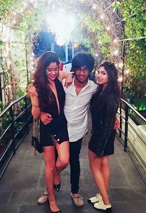 प्र‍ियंका से सीखा शर्म‍िन ने कॉन्फ‍िडेंट रहना, जाह्नवी की हैं बेस्टफ्रेंड