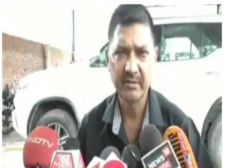 BJP के इन नेताओं ने दो महीनों में करवाई सबसे बड़ी पार्टी की किरकिरी