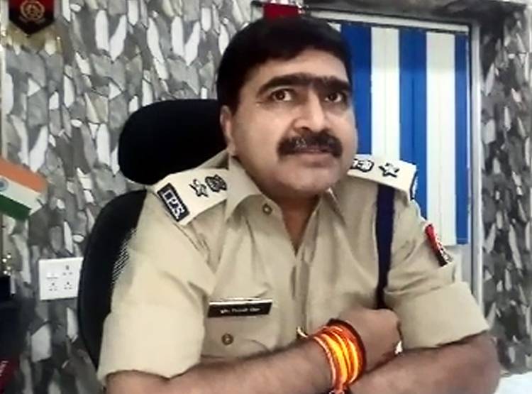 4 बीव‍ियों वाले ससुर ने बहू का क‍िया रेप, ऐसे बनाया हवस का शिकार