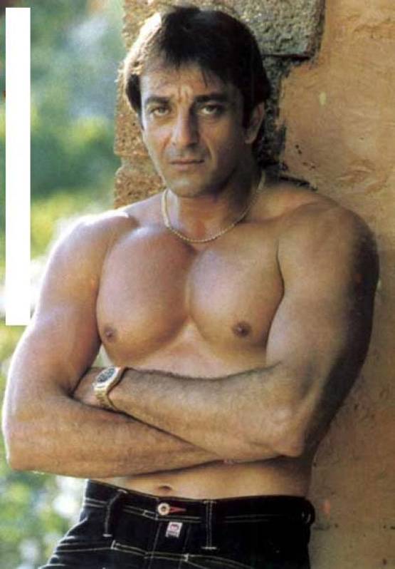 इन सितारों ने शुरू किया था बॉलीवुड में बॉडी बिल्डिंग का ट्रेंड