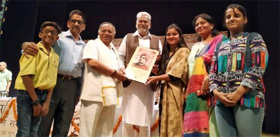 मां को वर्दी में देख लिया था प्रण, ऐसे डॉक्टरी छोड़ बनी IPS