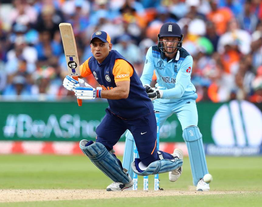 बड़े दिलवाले धोनी- जानें कैसा 'कर्ज' चुकाने के लिए मैच में बदलते हैं बल्ले