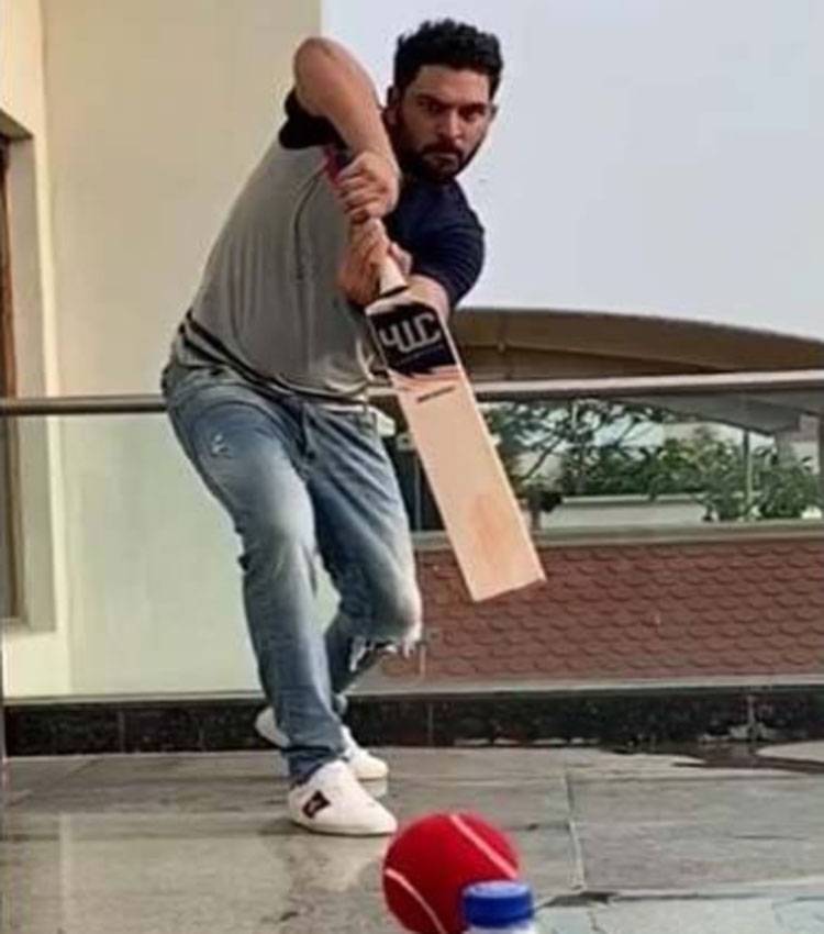 युवराज सिंह का सुपर #bottlecapchallenge, सचिन, लारा और गेल को दी चुनौती