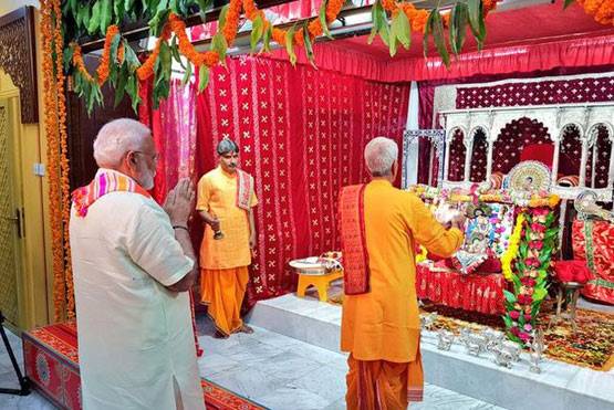 बहरीन का वो 200 साल पुराना मंदिर, जहां PM मोदी ने किए दर्शन