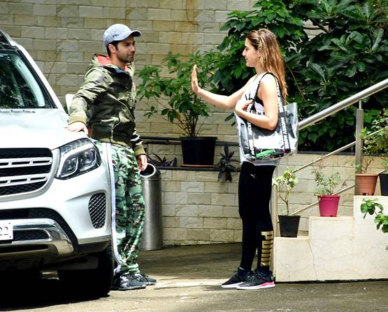 कुली नंबर 1: वरुण संग सारा की डांस प्रैक्टिस, इस अंदाज में नजर आए सितारे