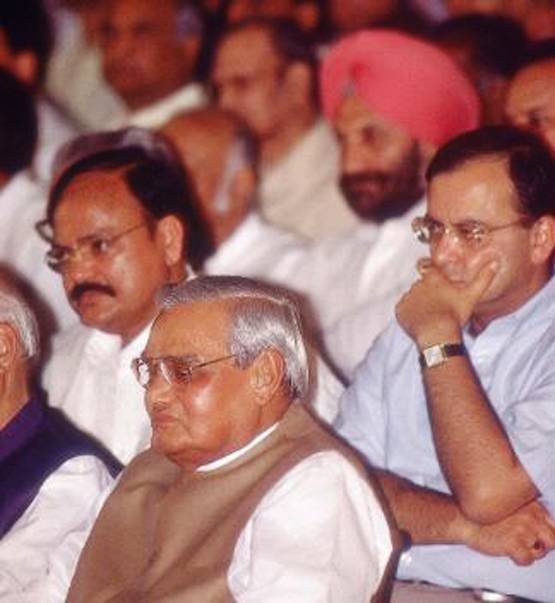 जेटली के साथ ही 70 के दशक के छात्रनेता थे राजनीति के ये धुरंधर