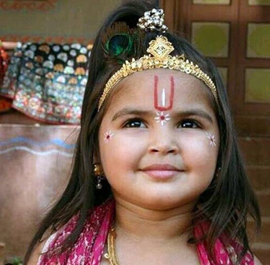 TV पर नन्हे कृष्ण के रोल से मशहूर हुई थी बच्ची, अब दिखती हैं ऐसी