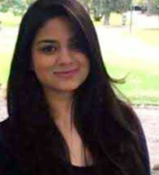 महबूबा की गिरफ्तारी के बाद चर्चा में हैं बेटी, जानें- क्या करती हैं काम