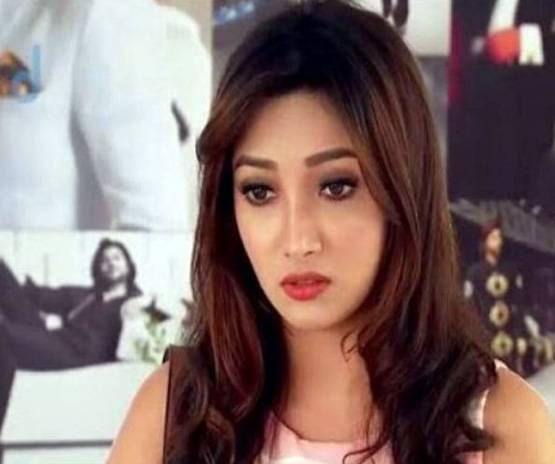 TV एक्ट्रेस पर रूममेट ने मां संग किया हमला, पीट कर चेहरा किया खराब