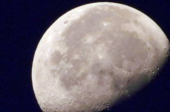 चमकता चांद हकीकत नहीं! चंद्रयान-2 ने तस्वीर भेज कर दिए ये सबूत