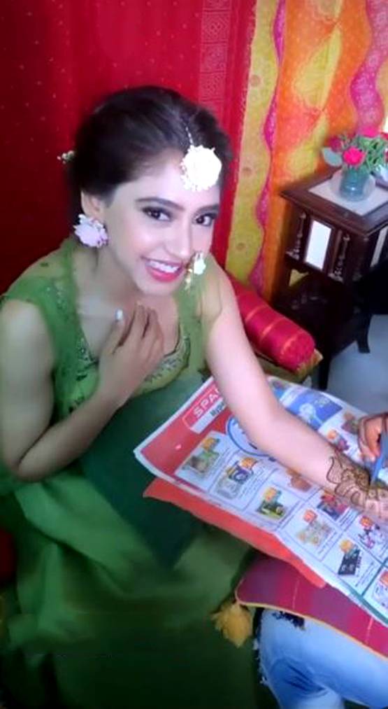 कैसी ये यारियां फेम नीति टेलर की जल्द होगी शादी, मेहंदी की तस्वीरें Viral