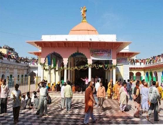 जन्माष्टमी: कृष्ण नगरी के 7 प्रसिद्ध मंदिर, परिवार संग जरूर करें दर्शन
