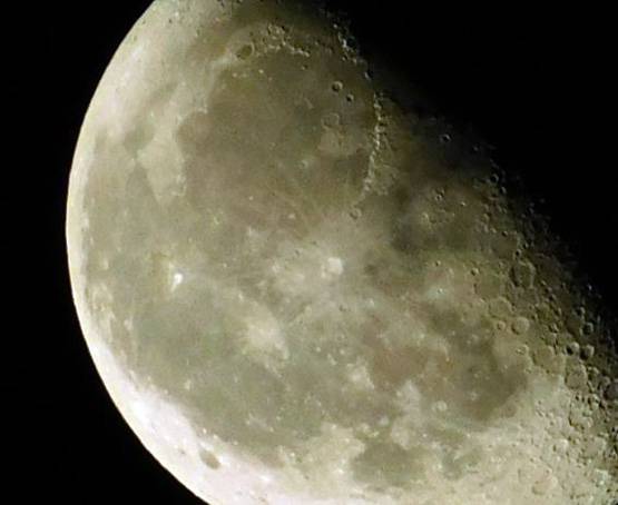 चमकता चांद हकीकत नहीं! चंद्रयान-2 ने तस्वीर भेज कर दिए ये सबूत