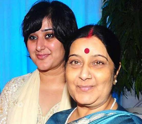 कौन हैं सुषमा स्वराज की इकलौती बेटी और क्या करती हैं काम?