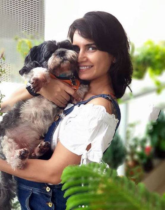 प्रेग्नेंट हैं 'तारक मेहता...' शो की रीटा रिपोर्टर, फ्लॉन्ट किया बेबी बंप