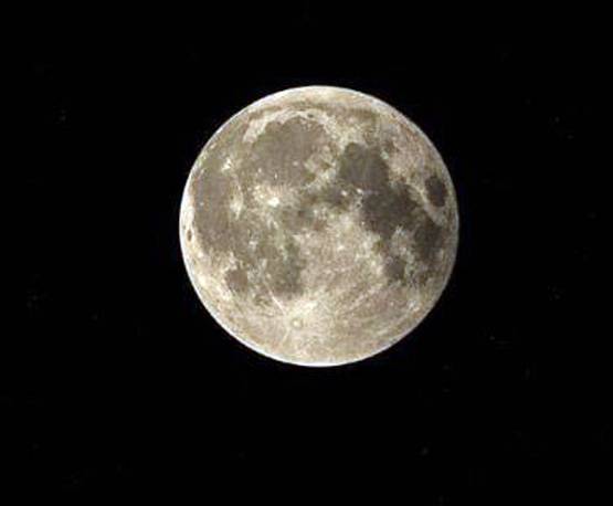 चमकता चांद हकीकत नहीं! चंद्रयान-2 ने तस्वीर भेज कर दिए ये सबूत