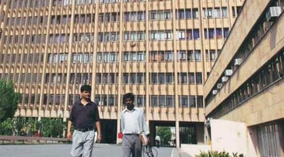 केजरीवाल के बेटे ने PM से की ये मांग, कहा- देश के लिए ये 2 चीज जरूरी