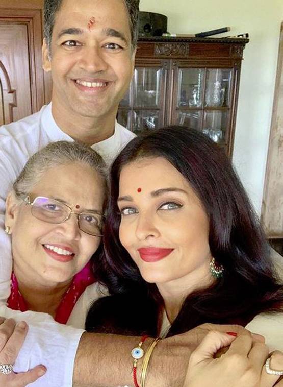 आराध्या बच्चन ने बुआ के बेटे को बांधी राखी, गजब है भाई-बहन की बॉन्डिंग