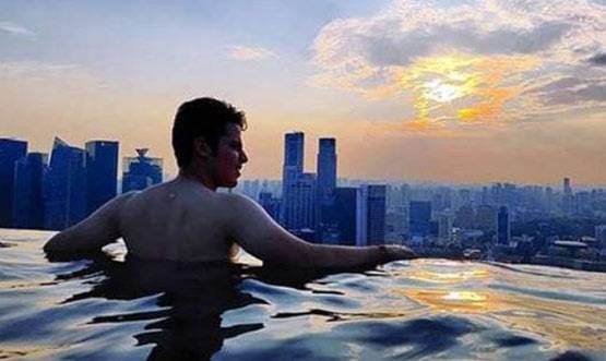 इतना बदल गया 'तारे जमीन पर' फेम दर्शील का लुक, थ‍ियेटर में आजमा रहे किस्मत