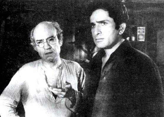 52 साल की उम्र में डेब्यू, गरीबी में कटा आखिरी वक्त, ऐसी थी ए के हंगल की जिंदगी