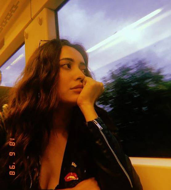 बॉलीवुड डेब्यू करेंगी पवित्र रिश्ता फेम आशा नेगी, इस एक्टर संग आएंगी नजर