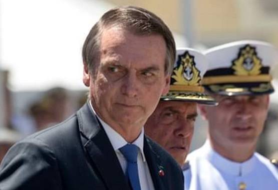 नहीं बुझ रही अमेजन जंगल की आग, दुनिया भर में शुरू हुआ प्रदर्शन